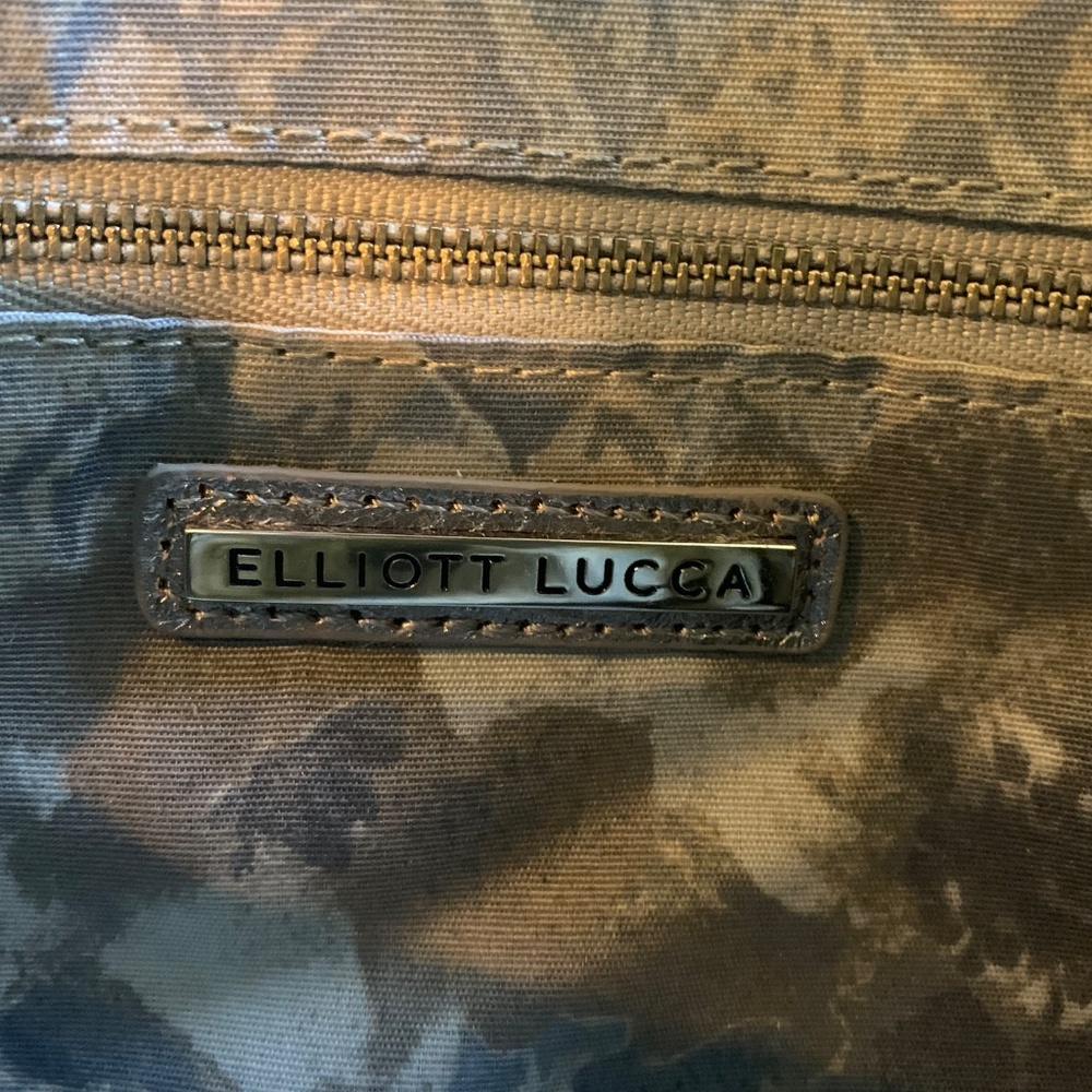 Elliott Lucca Bronze Leather Should Handbag - Picture 8 of 10